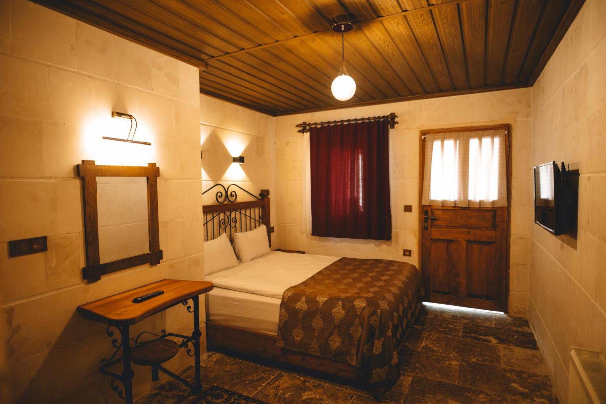 Cavusin Cave House-Cappadocia Bed and Breakfast Göreme Buitenkant foto