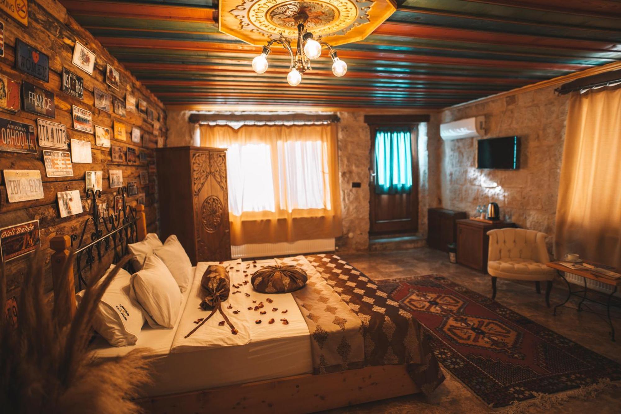 Cavusin Cave House-Cappadocia Bed and Breakfast Göreme Buitenkant foto