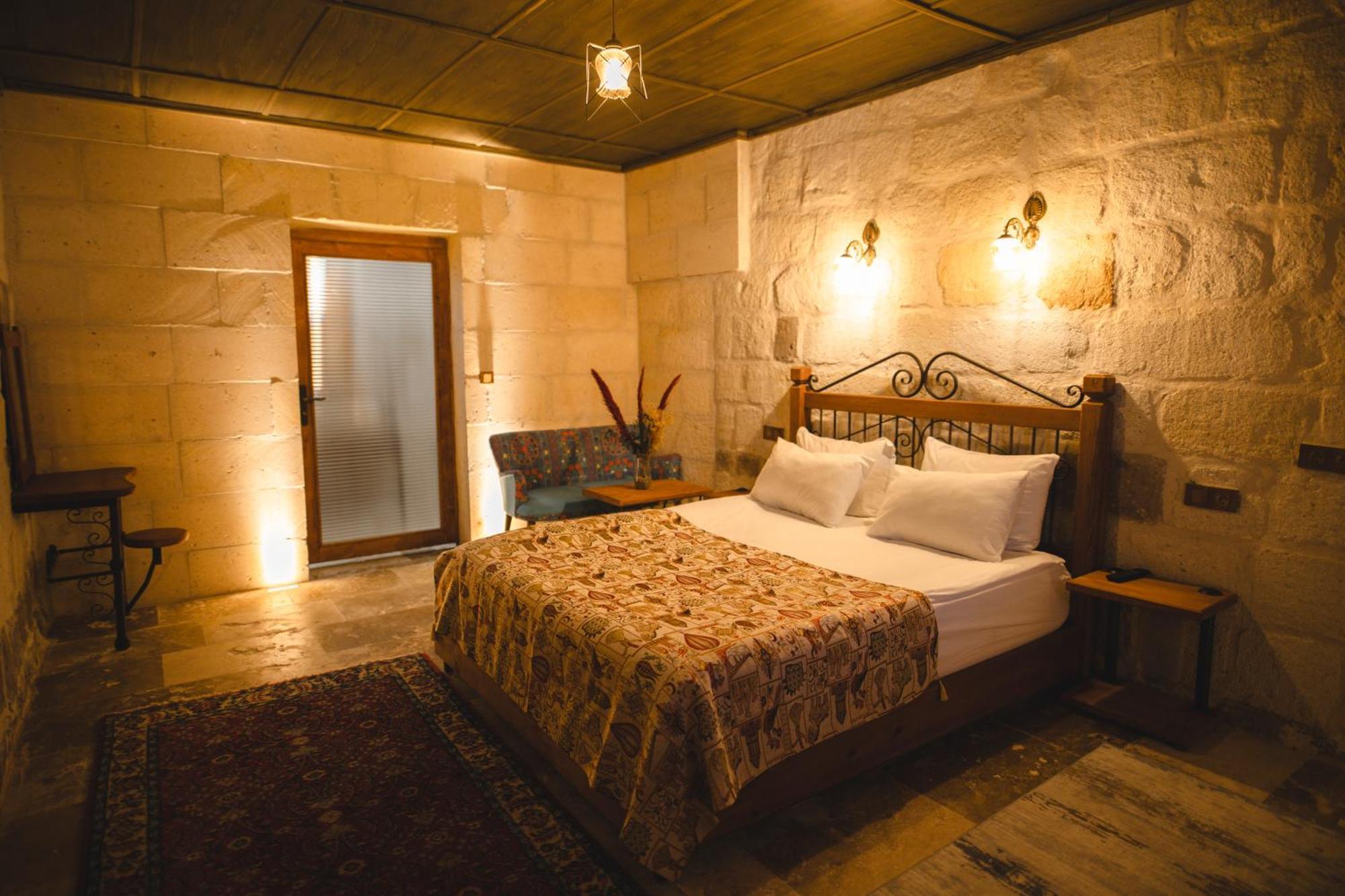 Cavusin Cave House-Cappadocia Bed and Breakfast Göreme Buitenkant foto