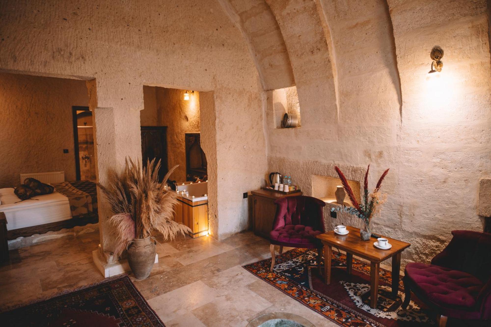 Cavusin Cave House-Cappadocia Bed and Breakfast Göreme Buitenkant foto